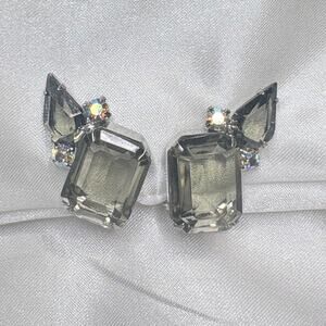 Mid‑Century Geometric Rhinestone Clip‑On Earrings | 1960s Vintage Sparkle